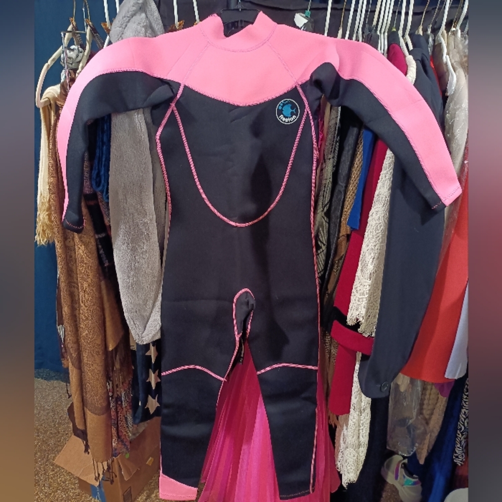 Realon Surfer Rash Guard Pink & Black Colorblock Size XL